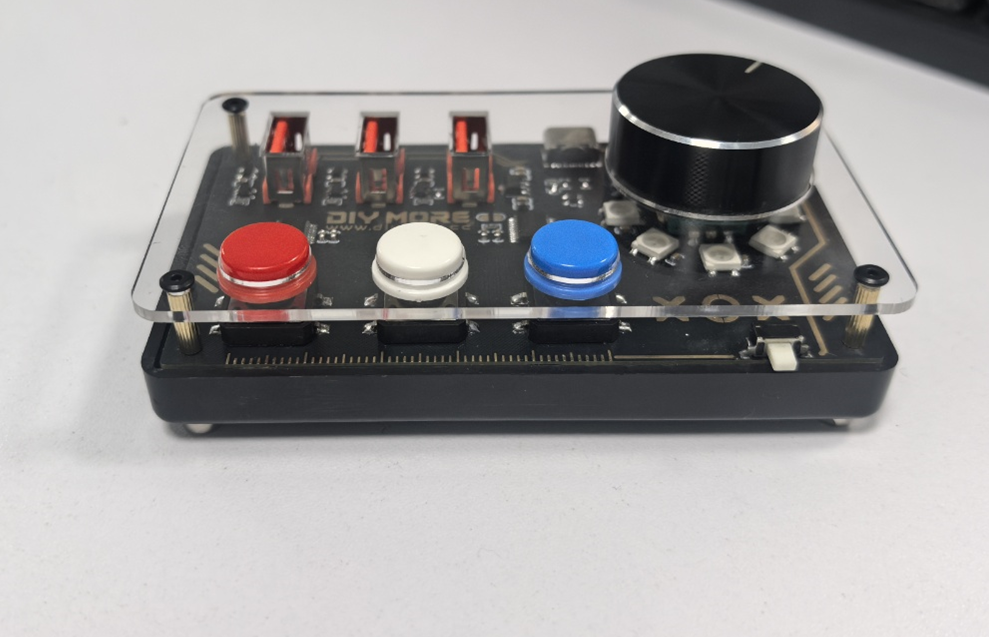 Esp32 Wifi&bluetooth Cp2104 Dht11 Soil Temperature Humidity Sensor 18650 Battery Base Module